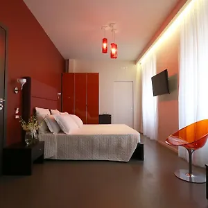 2* בית הארחה Residenza Crescenzio