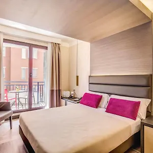 Warmthotel מלון