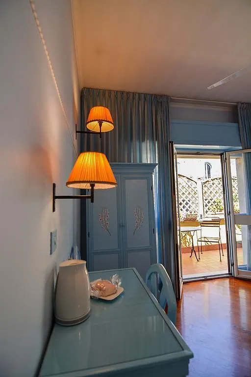 ***  Lilium Boutique Hotel Roma Italia